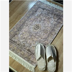 پادری فرشینه پرینت شانل p28