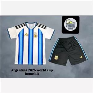 کیت وتیشرت با شورت هواداری تیم ملی آرژانتین 2026 رنگ آبی راه راه تایلندی A++