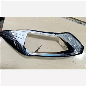 فریم داخلی چراغ جلو ساینا و ساینا اس سمت راست (شاگرد)