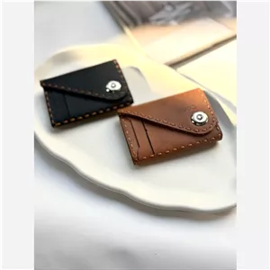 جاکارتی آکاردئونی لب کج دست دوز