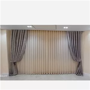پرده های سلطنتی همراه با مخمل کنار 