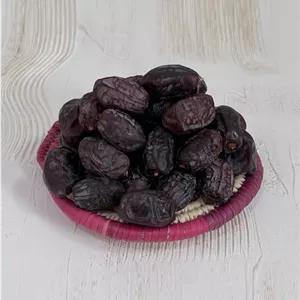 خرما خنیزی