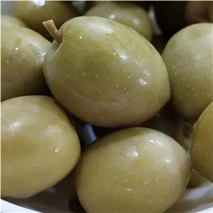 زیتون شورسوپرویژه  باهسته 500گرمی ( پس کرایه)
