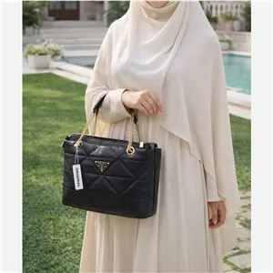 کیف زنانه دستی و دوشی جنس موناکو پرادا رینگ با رنگبندی 