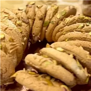شیرینی پسته ای قرابیه  اردبیل