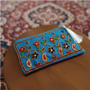 جامدادی آبی پته دوزی