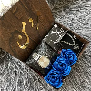 (ارسال رایگان) هدیه لاکچری مردانه کادو تولد ساعت کاسیو و ست کارتیر نقره ای جذاب 112