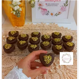شیرینی مدرن شیرینی پسته شیرینی عید شیرینی عید مشهد شیرینی نوروز
