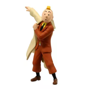 فیگور مدل Tintin putting coat on 6AP