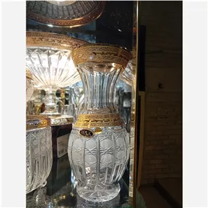 گلدان خمره ای طرح رومی طلاکوب برند مکث بوهمیا