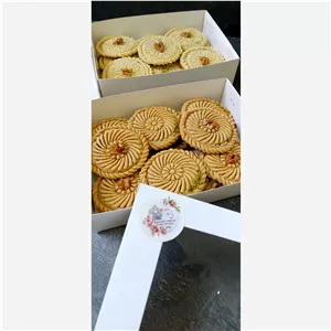 کلمپه نخودی کره ای پس کرایه تحویل با اسنپ بدون قند با مغزی خرما و ادویه معطر بدون شکر 1 کیلویی  