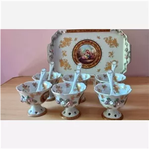 بستنی خوری گلبرجسته 13پارچه بهمراه سینی پذیرایژ 