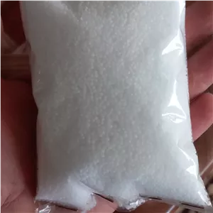 کود اوره سفید (100گرمی) 