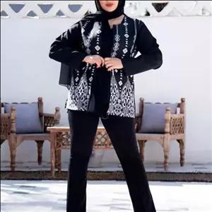 ست وست و شلوار دو طرح فریسایز 