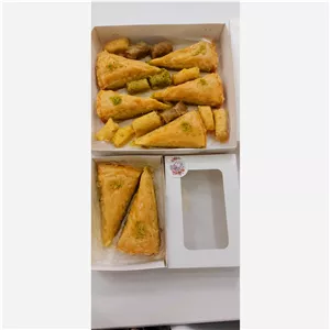 باقلوا هاویج از معروفترین باقلواهای ترکی با گردو تازه و ایرانی و خمیر باقلوا خانگی و دستساز ارسال با اسنپ و پس کرایه