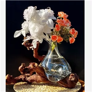 گلدان شیشه ای دفرمه تلفیقی از بلور و چوب(پسکرایه)