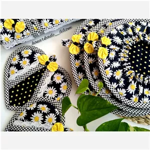سرویس آشپزخانه جهیزیه عروس طرح کتان بابونه