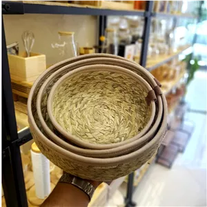 سبد حصیری قیطان دوزی