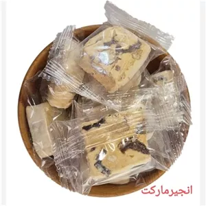 گز انجیری بدون شکر با پسته و بادام
