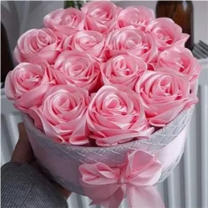 باکس گل رز ربانی(14شاخه)