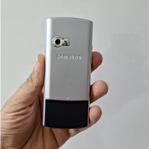 گوشی سامسونگ D780حافظه 32 مگابایت رام 8مگابایت
