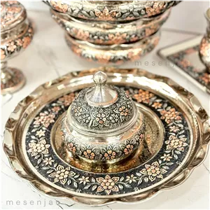 ست قندان و سینی کروم الماس تراش لوناجلوه‌ای درخشان از هنر مدرن در پذیرایی شما