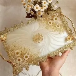 سینی رزینی با گل بابونه