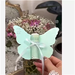انواع گیفت های مناسبتی و گیفت های شمع