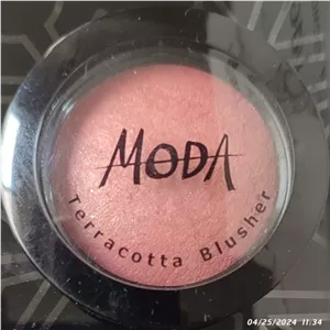 رژگونه تراکوتای تک رنگ مداMODA در 3 رنگ جذاب و شاین