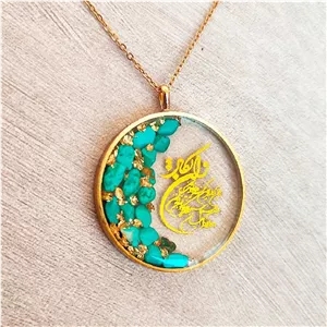 گردنبند و آویز ماشین وان یکاد  طلایی و سنگ فیروزه