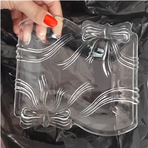 پیش دستی بلوری پاپیونی دست