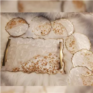 سینی چای و پذیرایی  رزینی به همراه زیر استکانی 