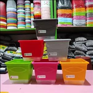 گلدان پلاستیکی مربع یا چهار گوش آزالیا سه گلپونه