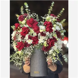 سبد گل مناسب عیادت (آلپینا گلفروشی تربت حیدریه)