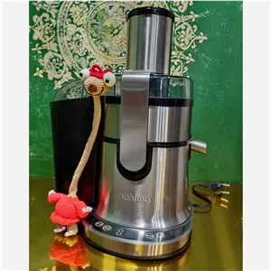 آبمیوه گیری چهار کار نانیوا