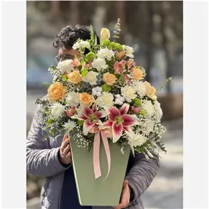 سبد گل افتتاحیه(آلپینا گلفروشی تربت حیدریه)