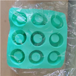 قالب یخ مدل استوانه ای کد GF847540001 R7V