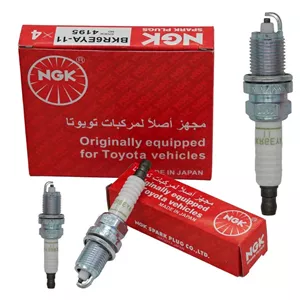شمع NGK BKR6EYA-11 اورجینال مناسب خودروهای سازگار از جمله تویوتا کرولا، تویوتا یاریس، تویوتا کمری - بسته 4 عددی
