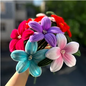 گل لیلیوم مخملی عمده
