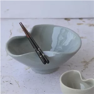 کاسه نودل خوری سرامیکی دفرمه 