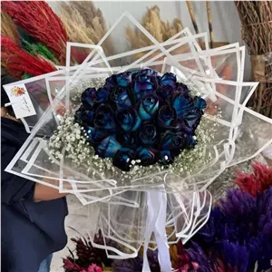 دسته گل رز آبی مناسب روز مرد (آلپینا گلفروشی تربت حیدریه)