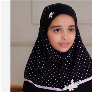 مقنعه مشکی پروانه دخترانه