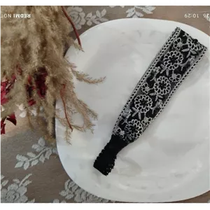 هدبند کشی مروارید دار