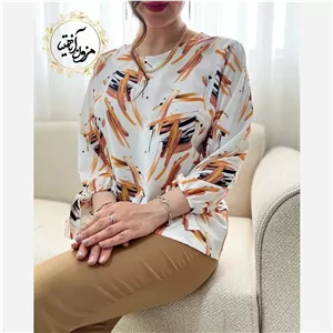 شومیز آستین واشری سفید نسکافه ای طرح خطی آبرنگی آرا 