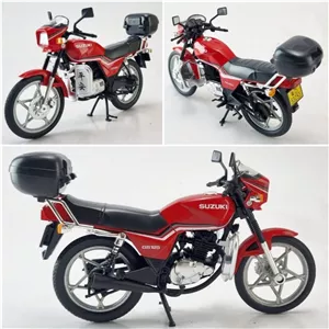 اسباب بازی موتور فلزی سوزوکی جی اس 125 ماکت فلزی SUZUKI GS 124