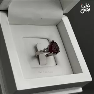 انگشتر زنانه عقیق سرخ
