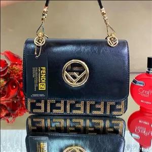 کیف  فندی