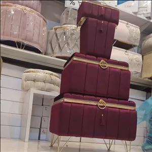 سرویس صندوقچه مخملی 4 تکه عروس جانماز سجاده  حوله 