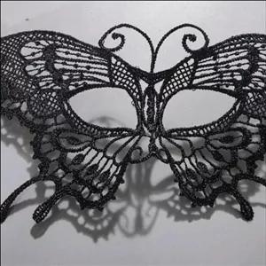 نقاب بالماسکه مدل پروانه 