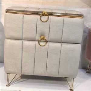 صندوقچه مخملی دو طبقه3تکه عروس چادر سجاده جانماز 3تکه